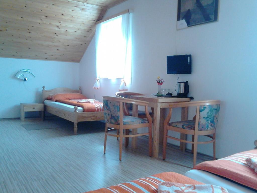 Rooms Josip Korenica Habitación foto