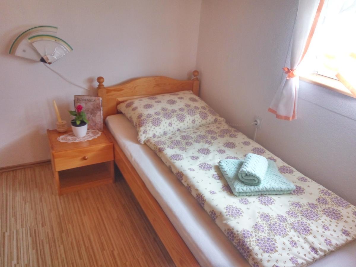 Rooms Josip Korenica Exterior foto